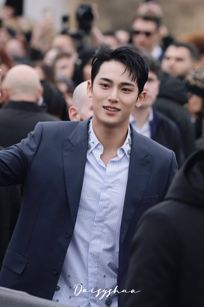 mingyu diecisiete