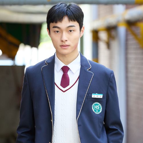 Yoon Chan Young en El regreso de un gángster a la escuela secundaria;  Imagen cortesía: Imágenes número tres